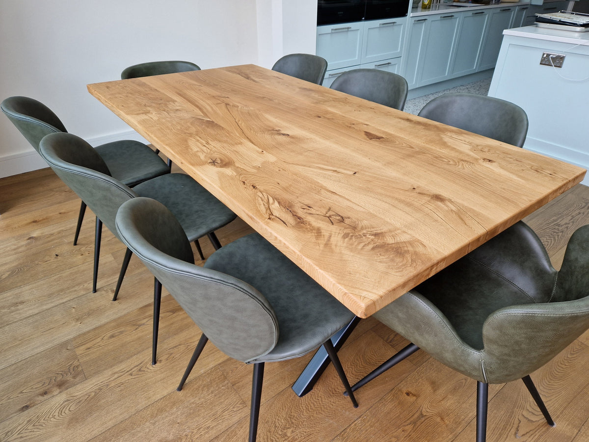 European Oak Round Dining Table 120cm Diameter – Benmore Studio